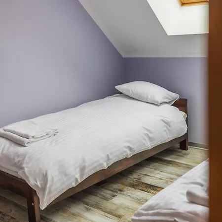 Holiday home Lasko - Wildlife Phototherapy 4 Klimatyzowane Wille, Po 100m2, Z Dostepem Do Prywatnego Stawu, Ogrodu 2ha *