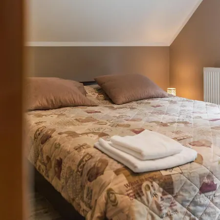 Lasko - Wildlife Phototherapy 4 Klimatyzowane Wille, Po 100m2, Z Dostepem Do Prywatnego Stawu, Ogrodu 2ha